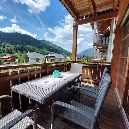 Lägenhet Fuchs With Balcony And Mountain View *