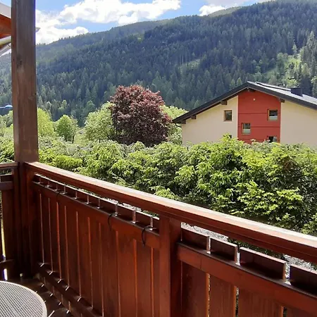 Lägenhet Fuchs With Balcony And Mountain View